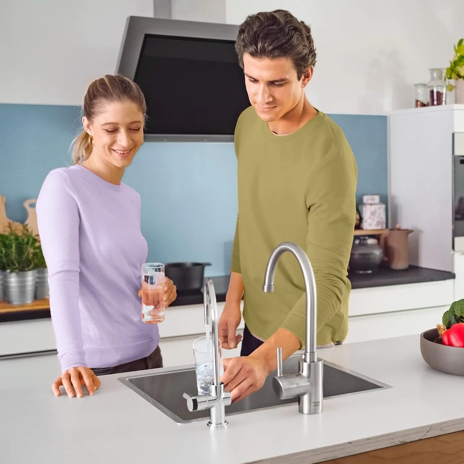 Compact Brita MyPure P1  Single-Tap Advanced Water Filtration System