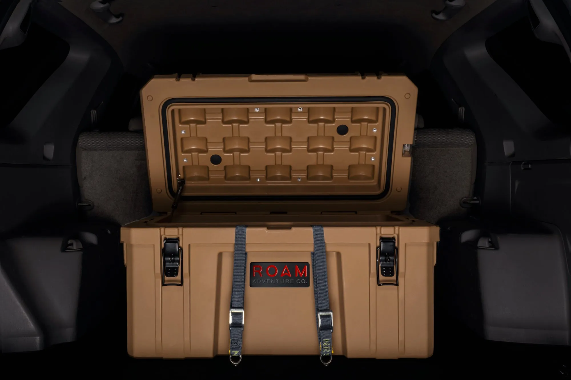 Roam Rugged Case 83L